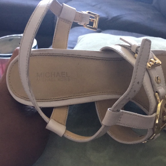 Hills - Picture 3 of 3